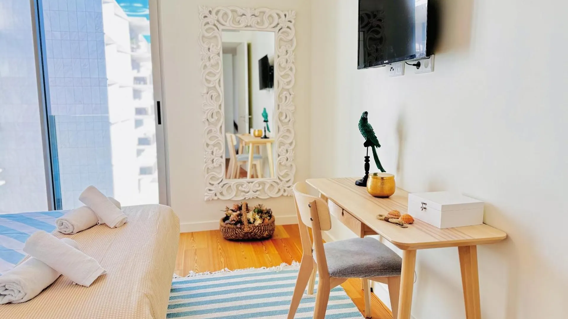 Bayline Luxury Spa And Pool Apartment Armacao de Pera 0*,  Portugal