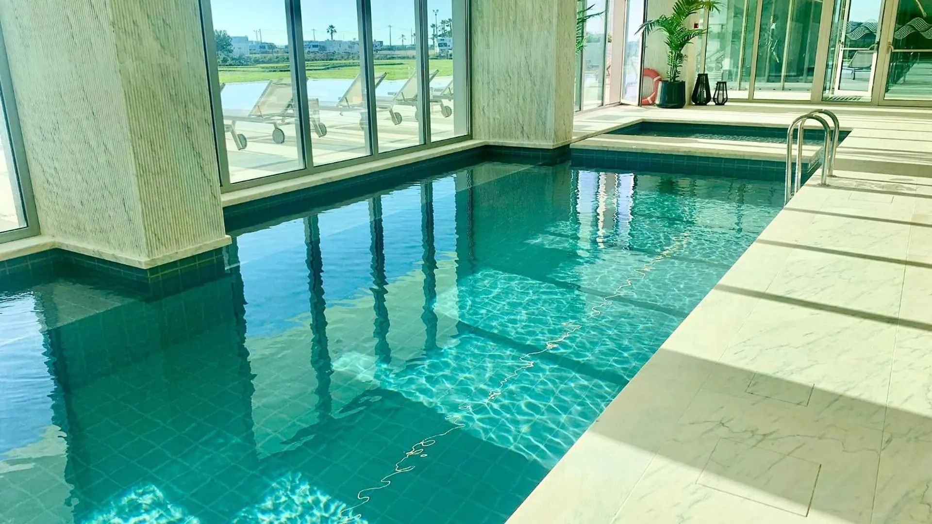 Bayline Luxury Spa And Pool Apartment Armacao de Pera Portugal