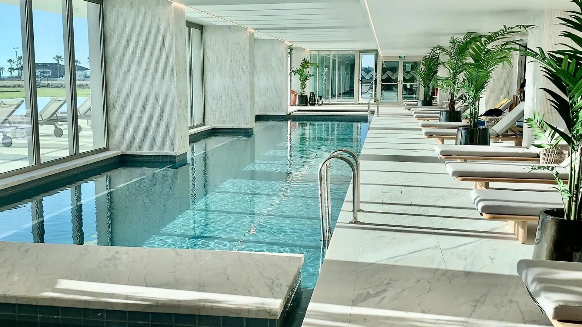 Bayline Luxury Spa And Pool Apartment Armacao de Pera Portugal
