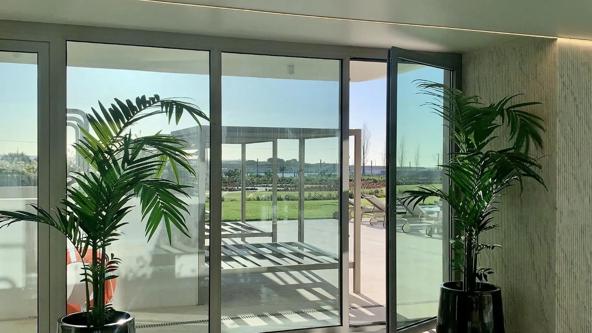 Bayline Luxury Spa And Pool Apartment Armacao de Pera 0*,